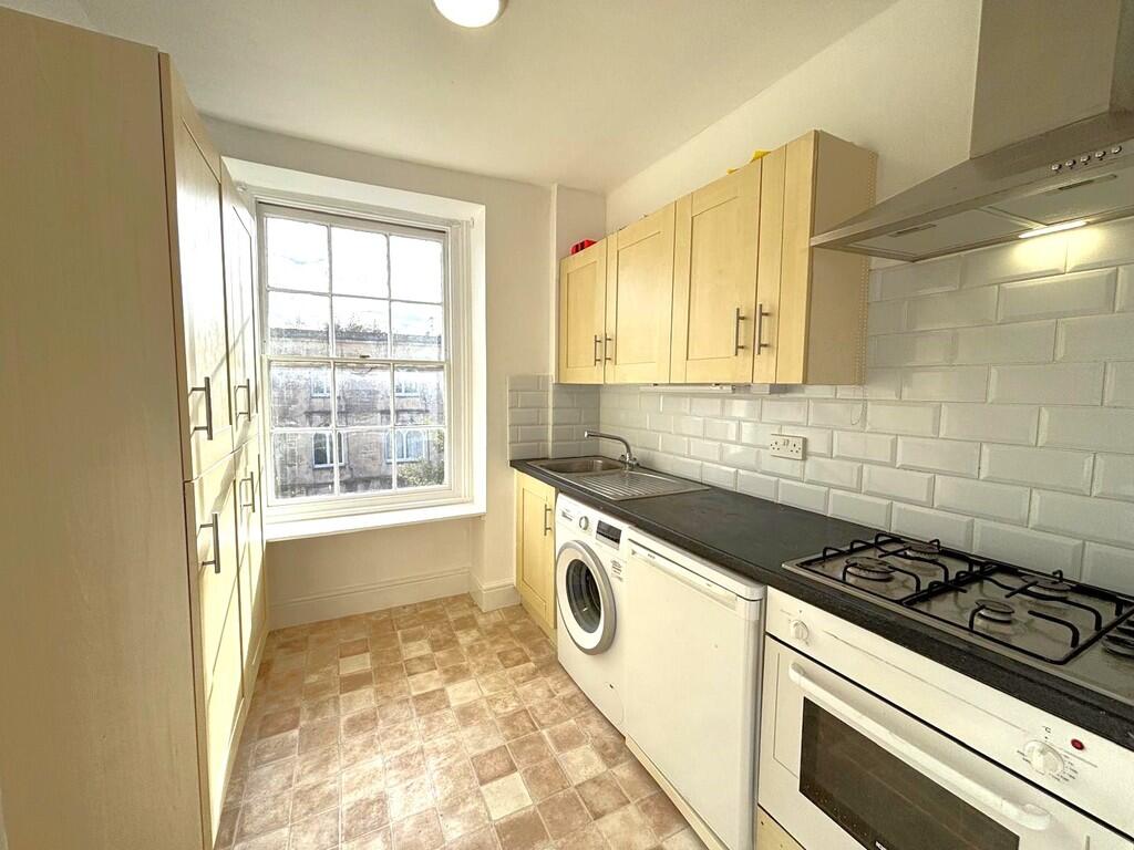 Apartment in Bristol - More