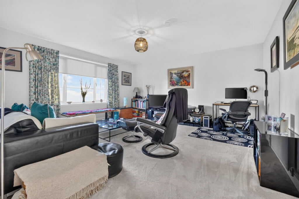 House in Maybole, South Ayrshire - View 5