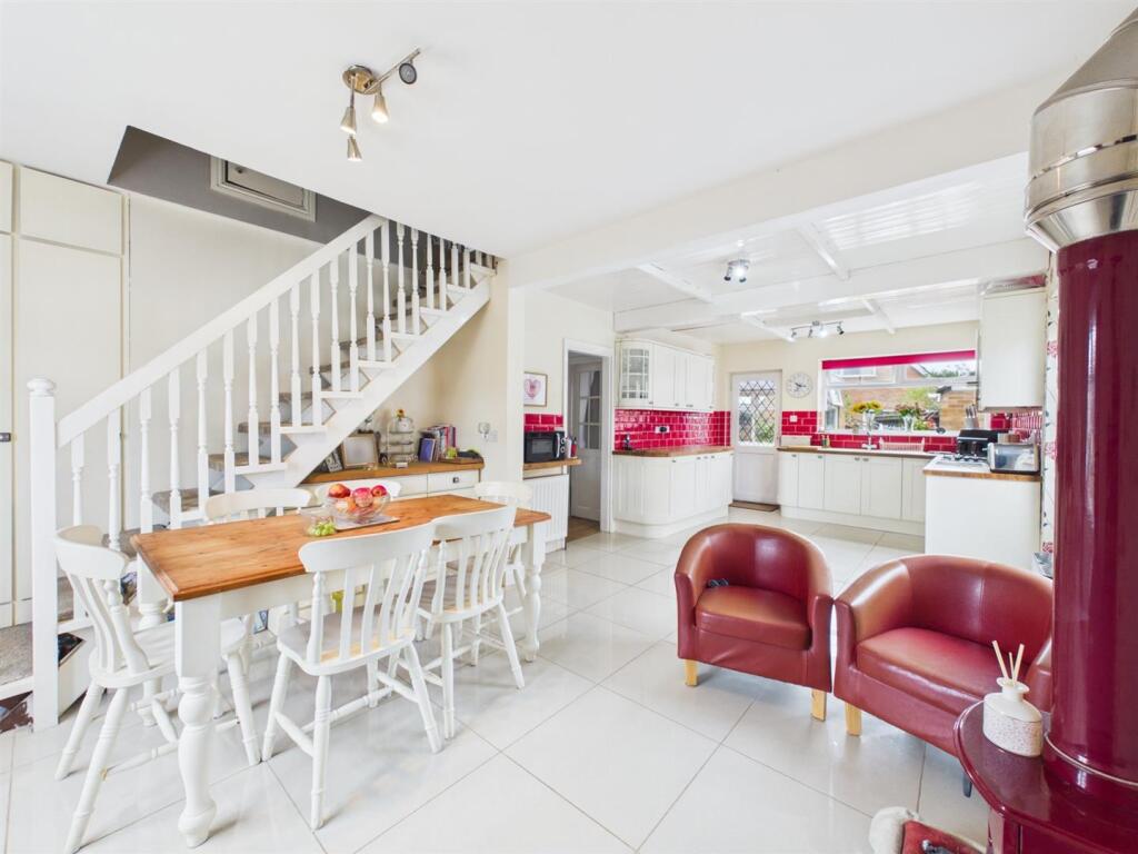House in York, Flamborough - View 2