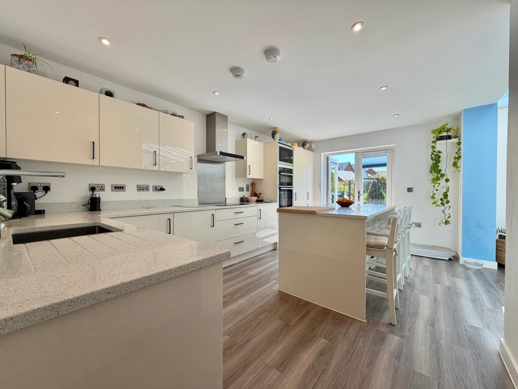 House in Newnham on Severn, Newnham - View 2