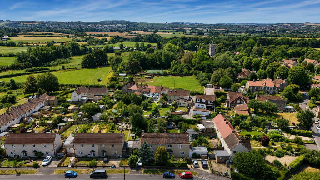 House in Bristol, Bitton - More