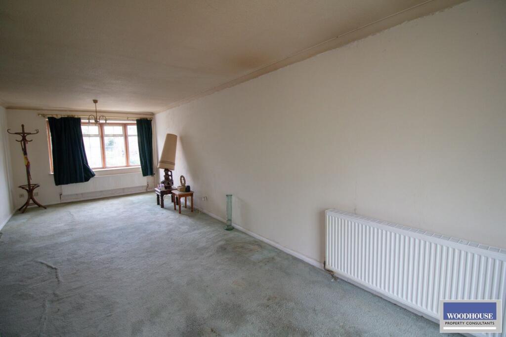 House in Enfield - View 4