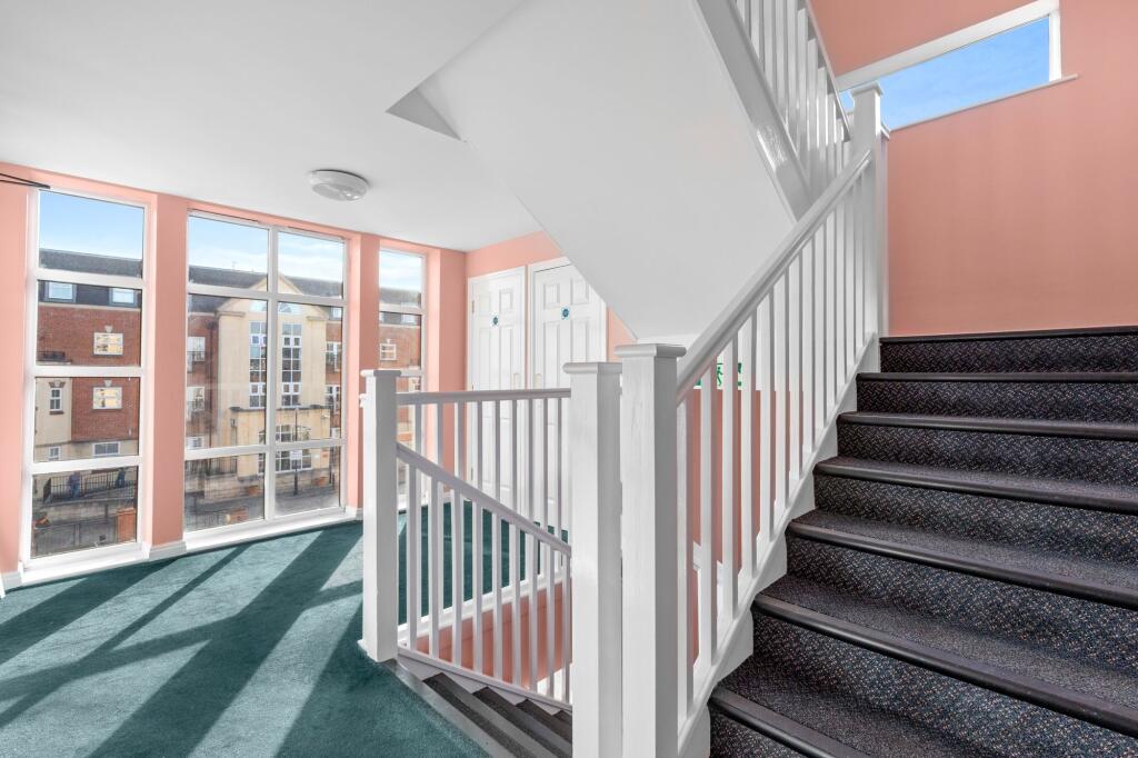 Apartment in Hemel Hempstead - More