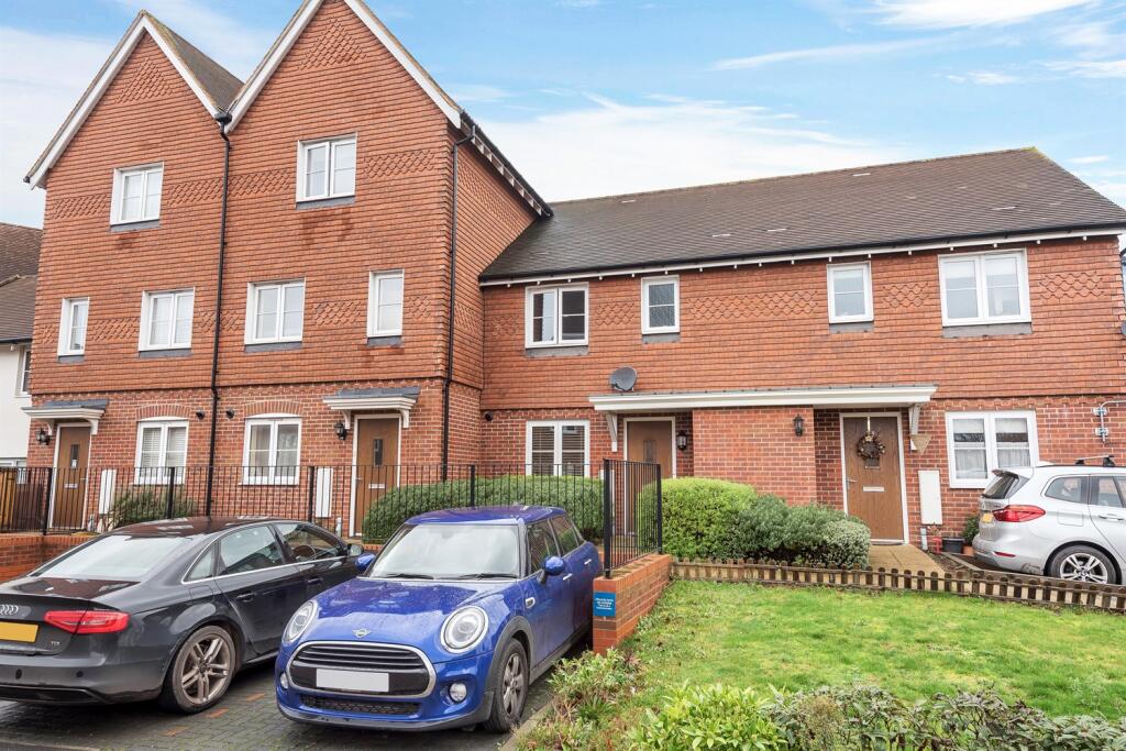 Main image of property: Outfield Crescent, Wokingham, RG40
