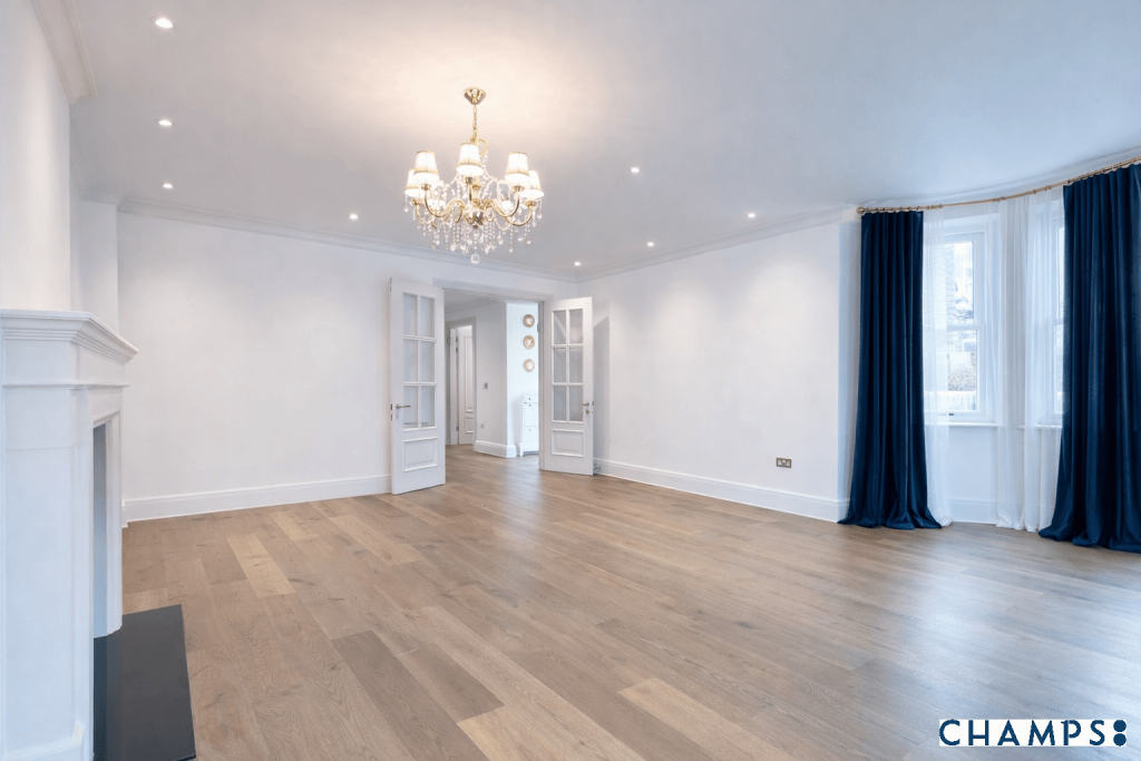 House in Twickenham - View 3