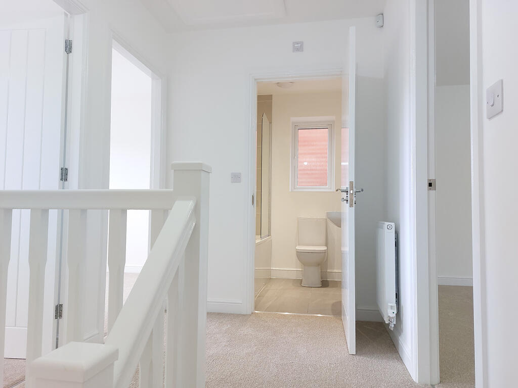 House in Ripley - View 4