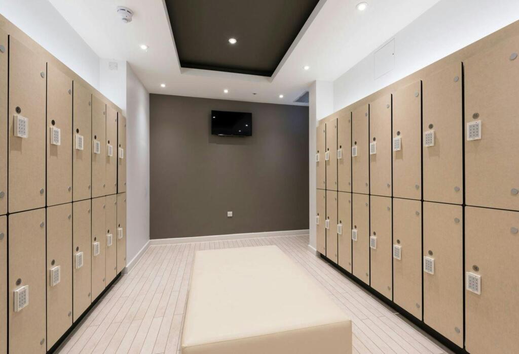 Edmund House - Lockers.jpg