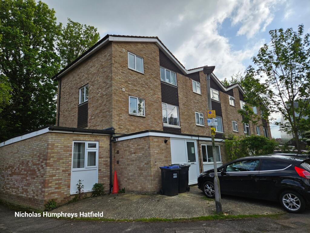 Main image of property: Comet Road, Hatfield, AL10