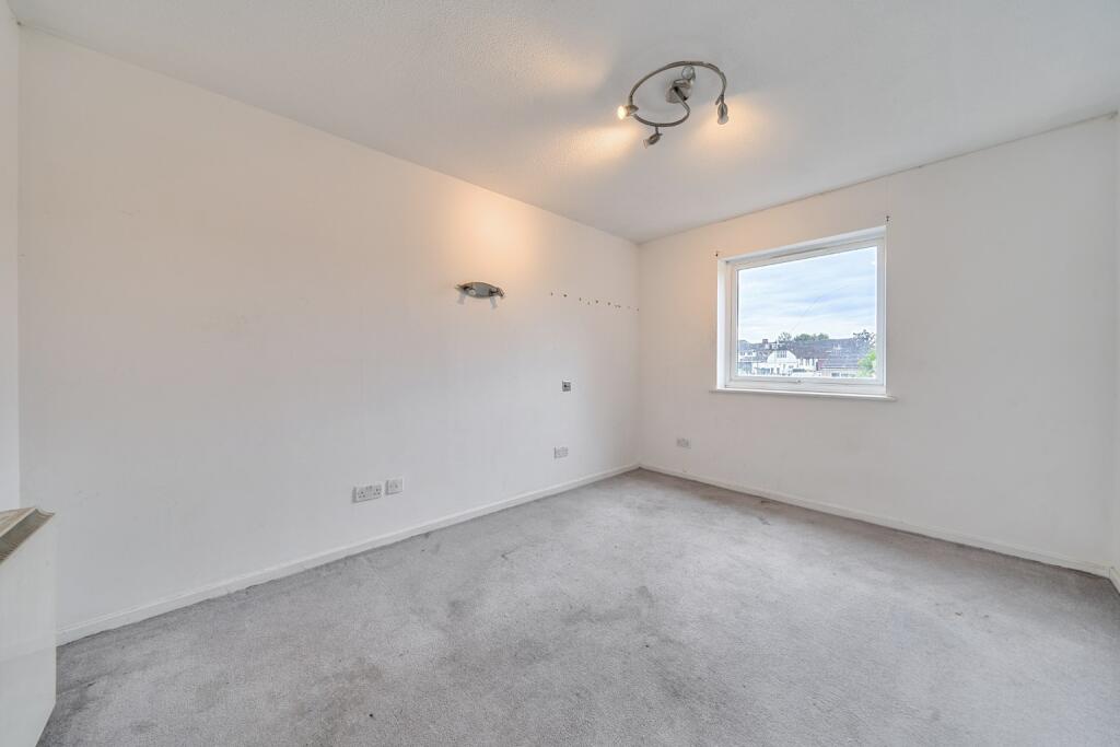 Apartment in London - View 3