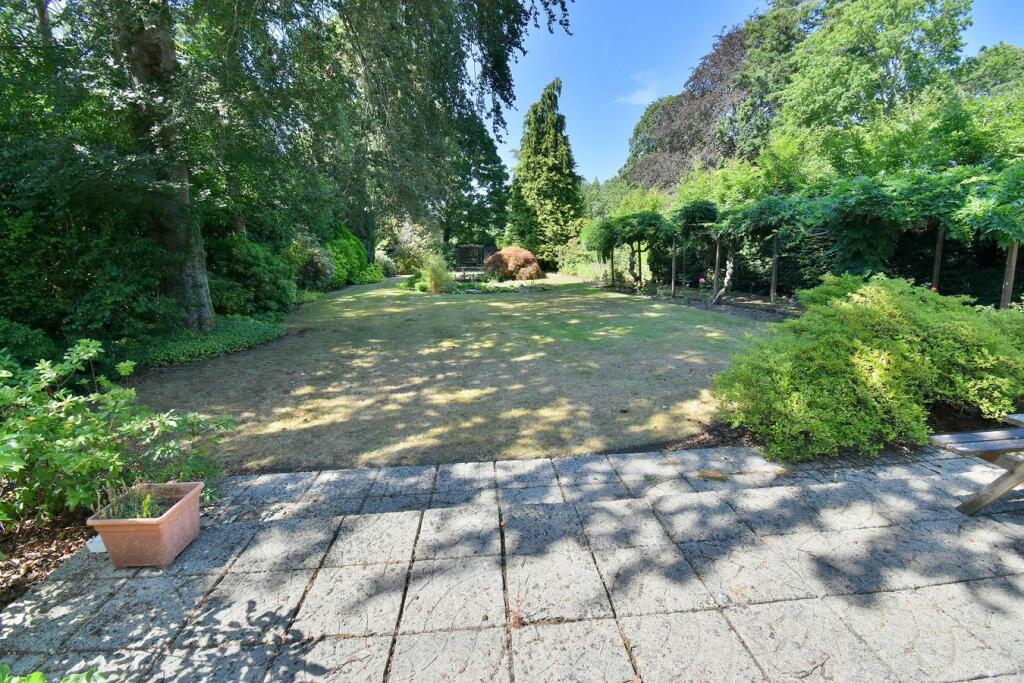House in West Moors - View 3