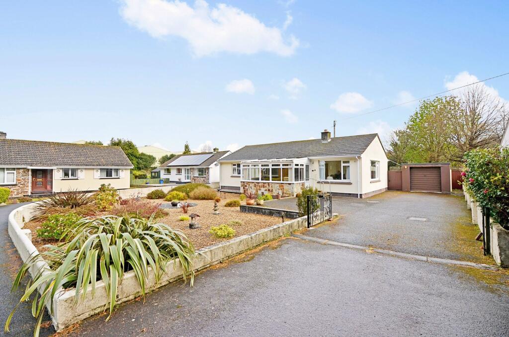 Roselyon Place, Par, PL24 photo 4