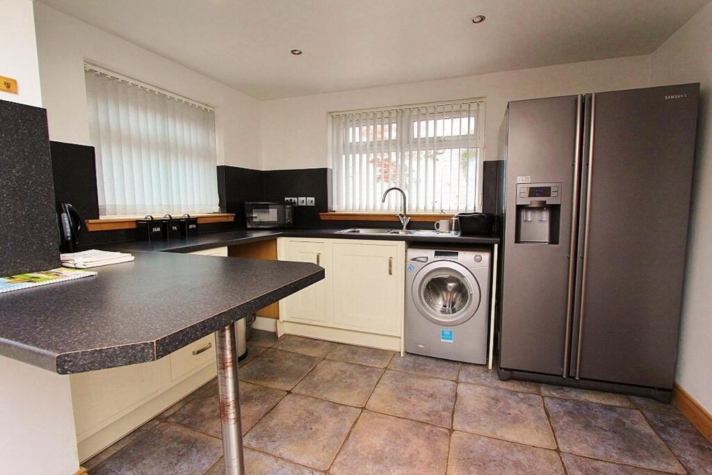 Agnew Crescent, Stranraer, DG9 photo 3