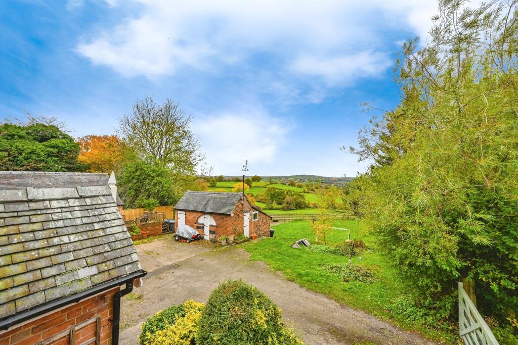 Collycroft Hill, Clifton, ASHBOURNE photo 3