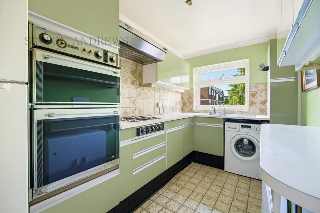 Apartment in London - View 5