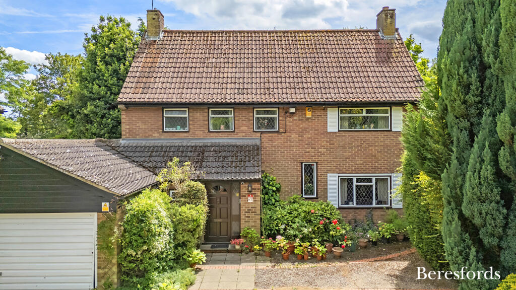 Main image of property: Rayleigh Road, Hutton, CM13