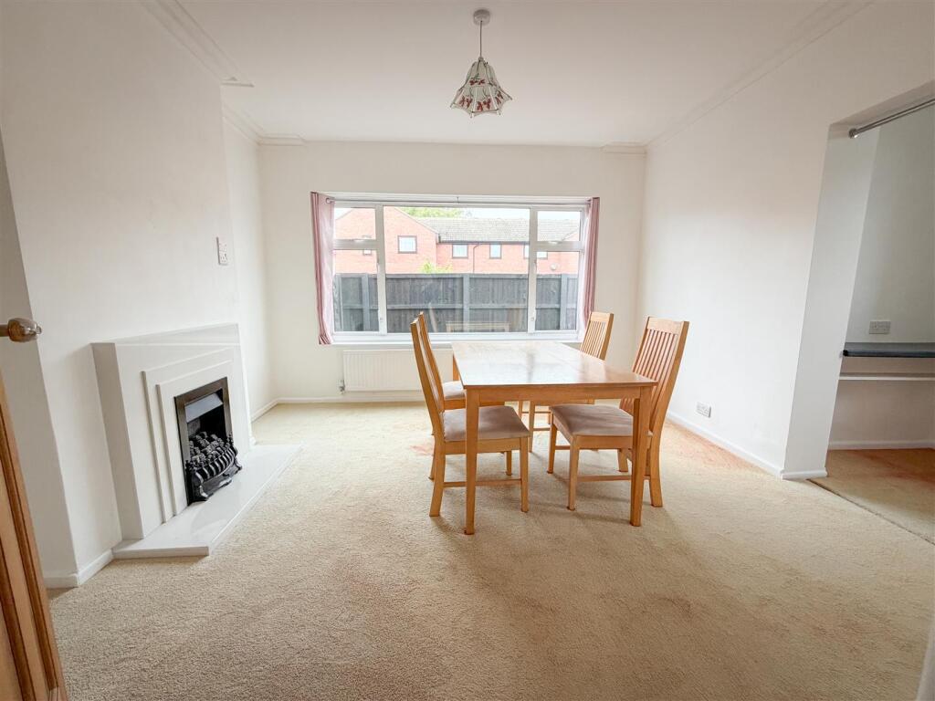 House in Clacton-on-Sea, Great Clacton - More