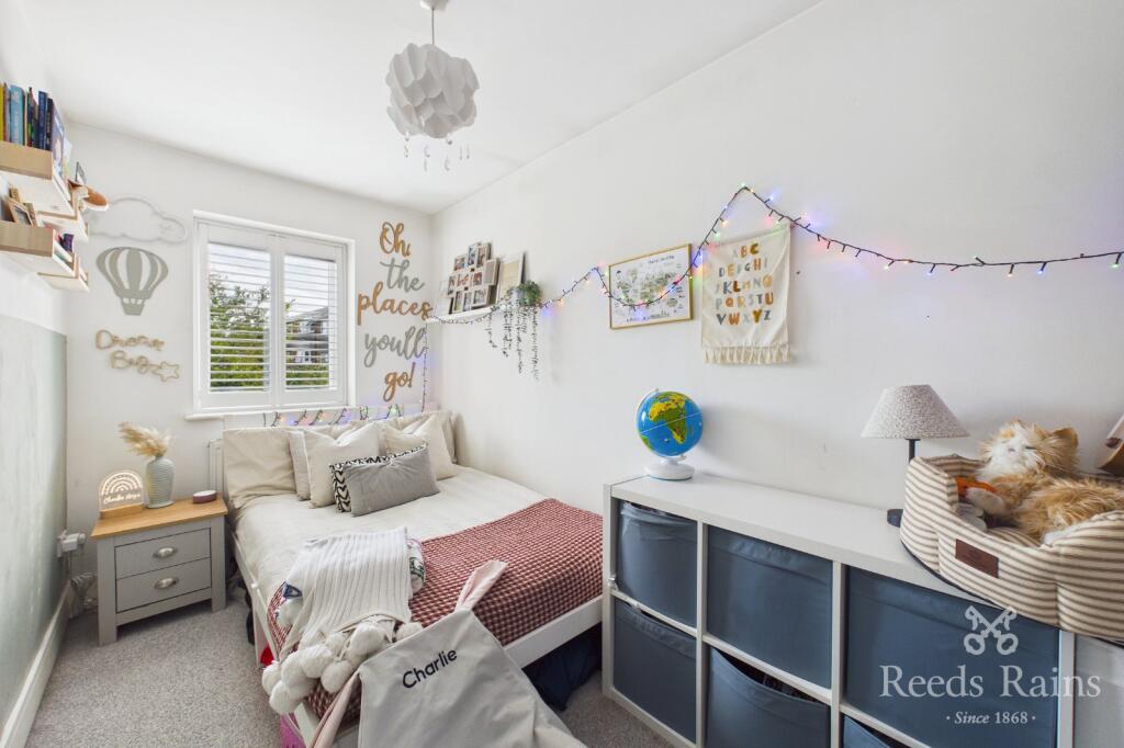 House in Stockport, Woodbank Estate, Portwood - More