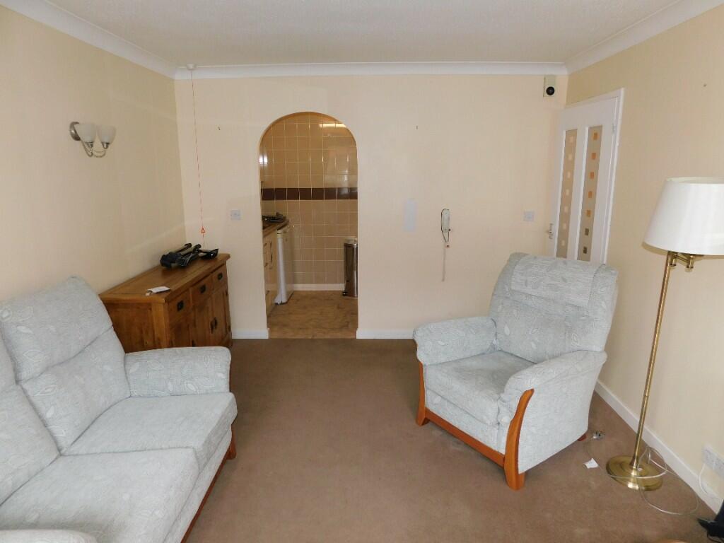 Brinton Lane, SO45 photo 3