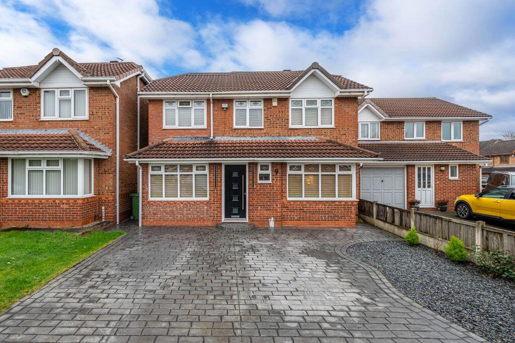 Main image of property: Snowdon Way, Coppice Farm Estate, Willenhall
