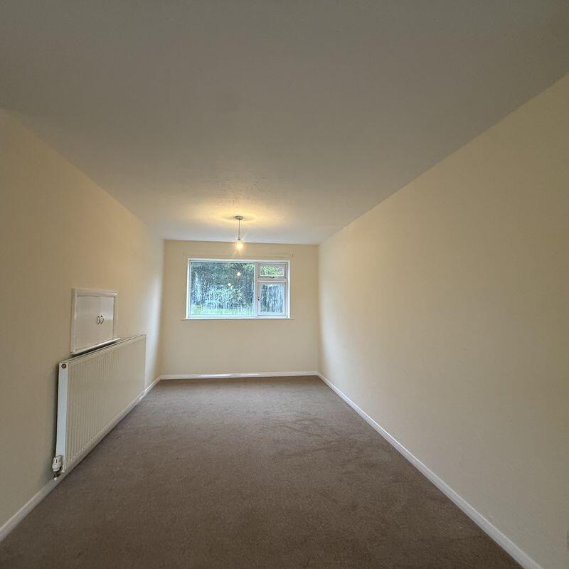 21, Ullswater Drive, Cheadle photo 4