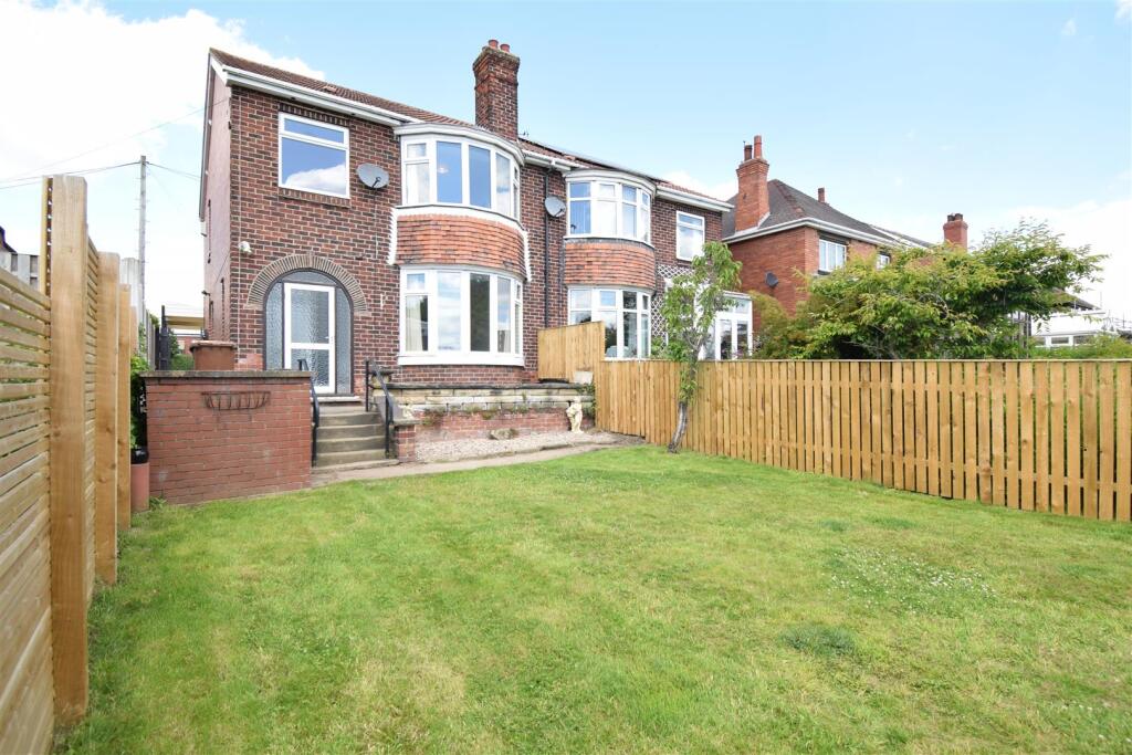 Main image of property: Charlestown, Ackworth, Pontefract, WF7 7DU
