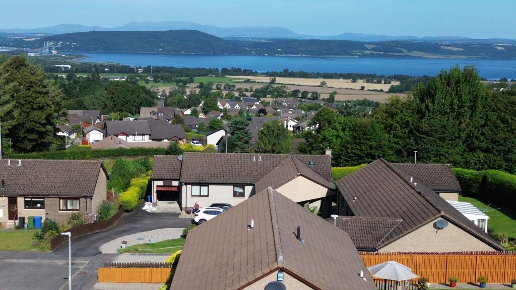 House in Inverness, Westhill, Cradlehall and Westhill - View 2