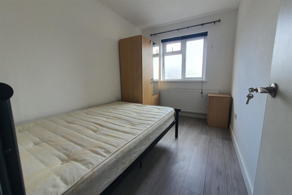 Apartment in London - View 4