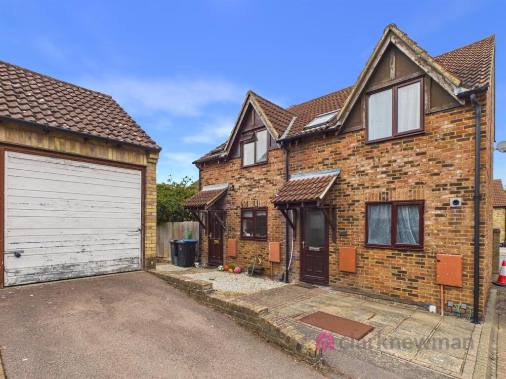 Main image of property: Sibneys Green, Harlow, CM18