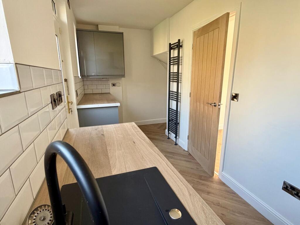 Additional image 9 of The Oval, Bingley