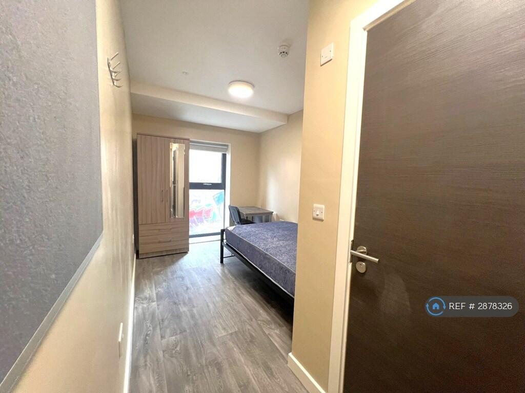 1 bedroom flat share for rent