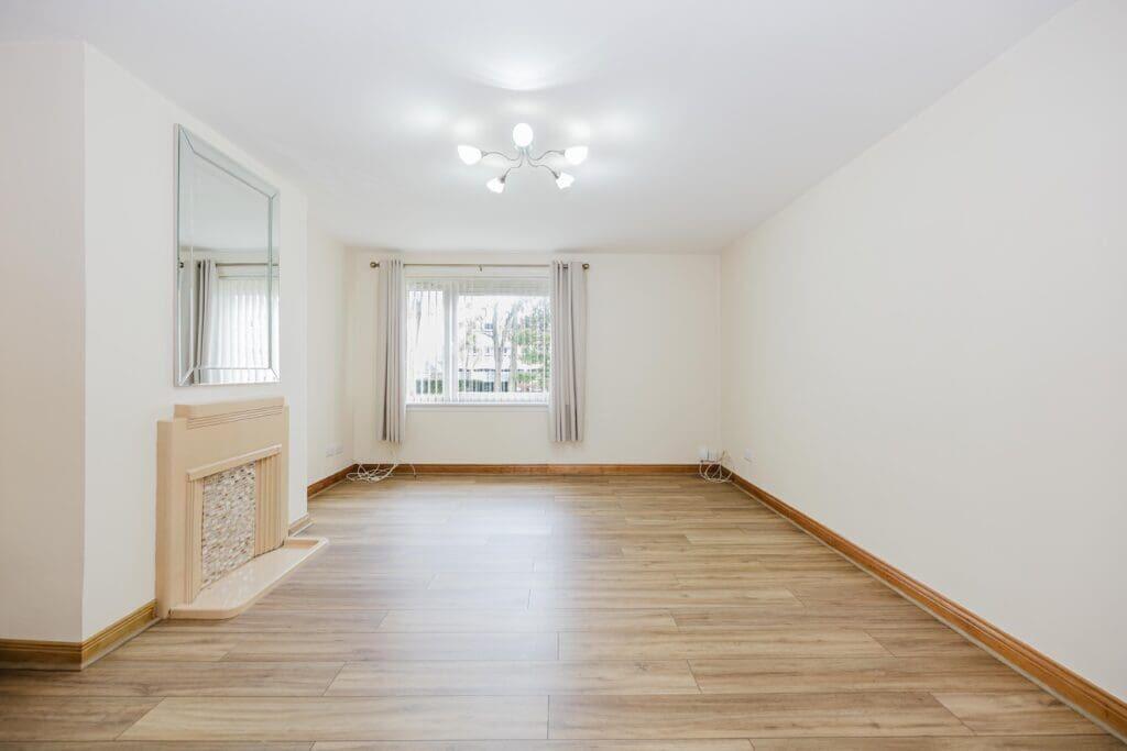 Main image of property: 1867L Dunsmuir Court, Edinburgh, EH12 7TD