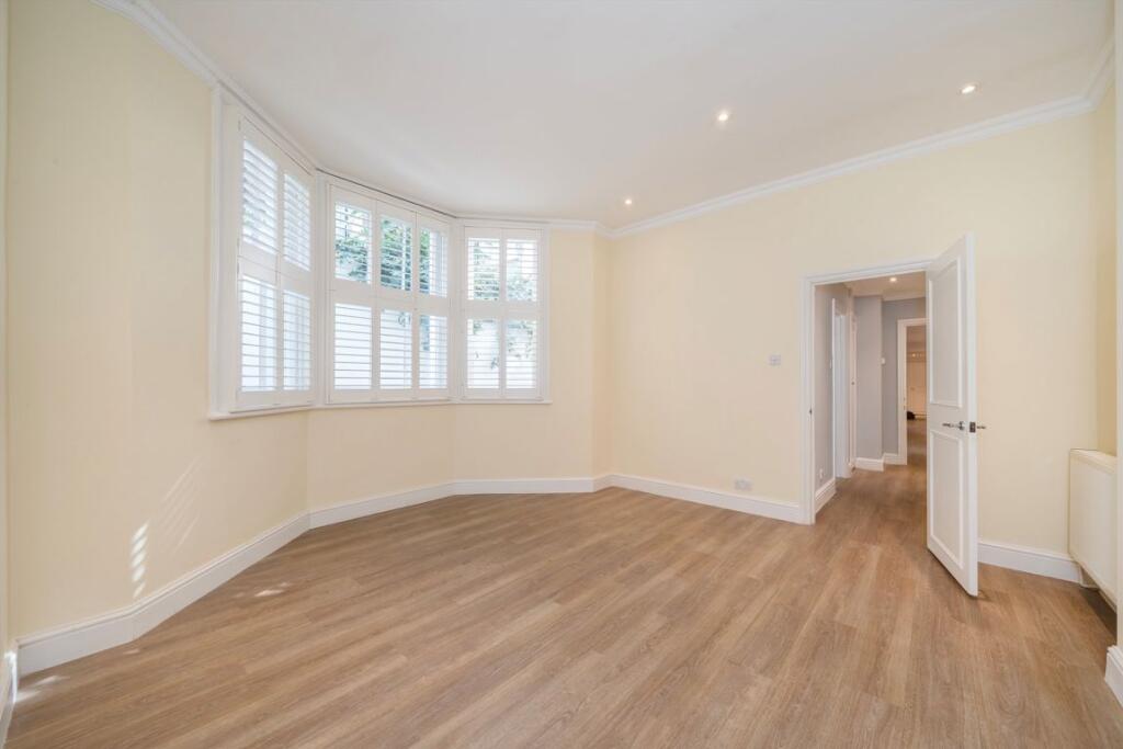 Apartment in London, South Kensington - View 4