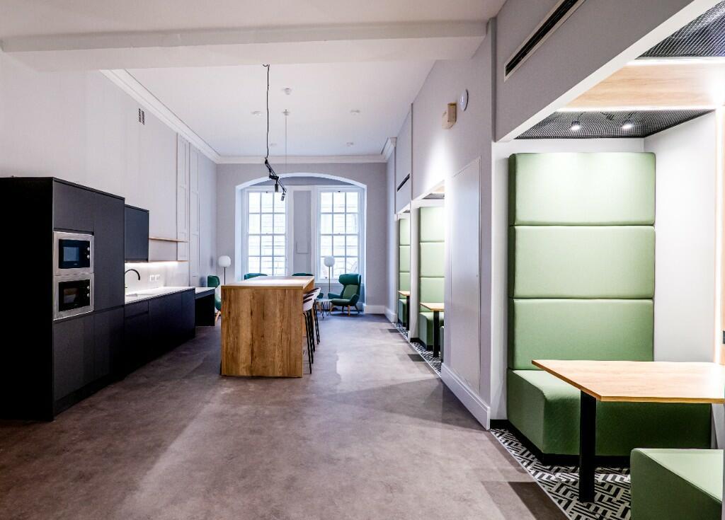 Kitchen/Breakout