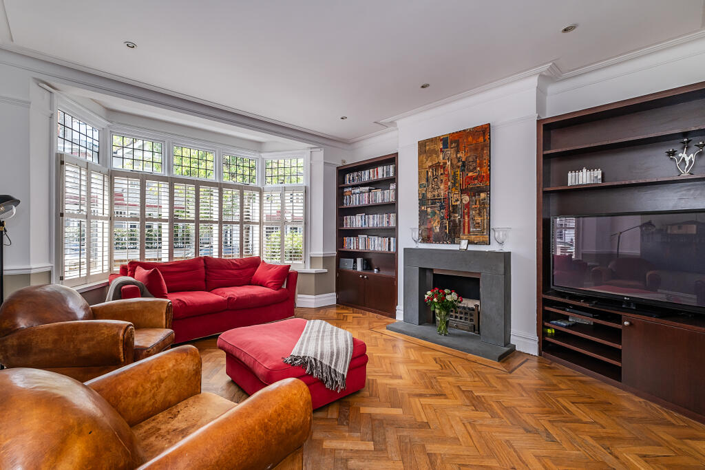 Muncaster Road, London, SW11 photo 3