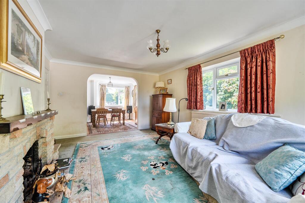 House in Guildford - View 4