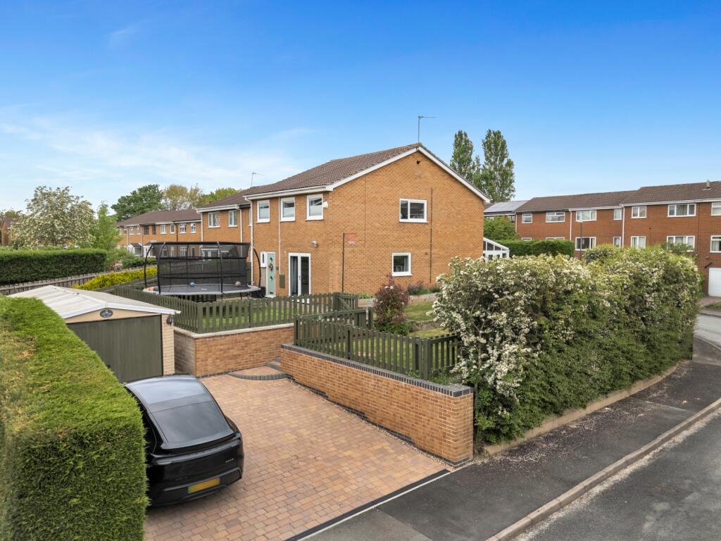 Main image of property: Scarf Walk, Wilford, Nottingham