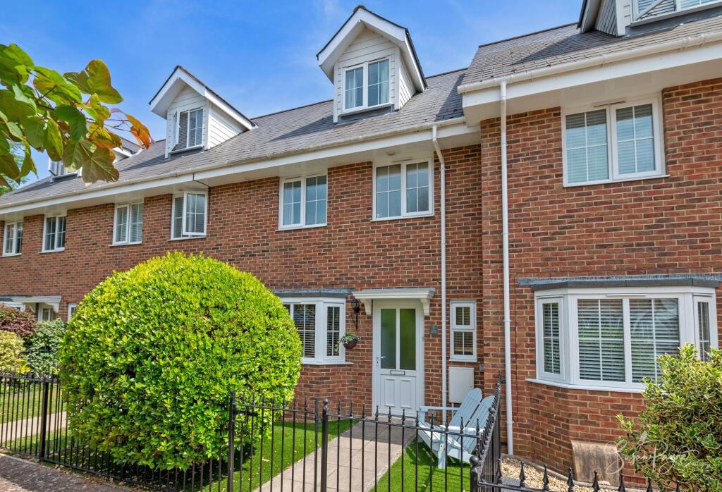 Main image of property: Victoria Mews, Binstead