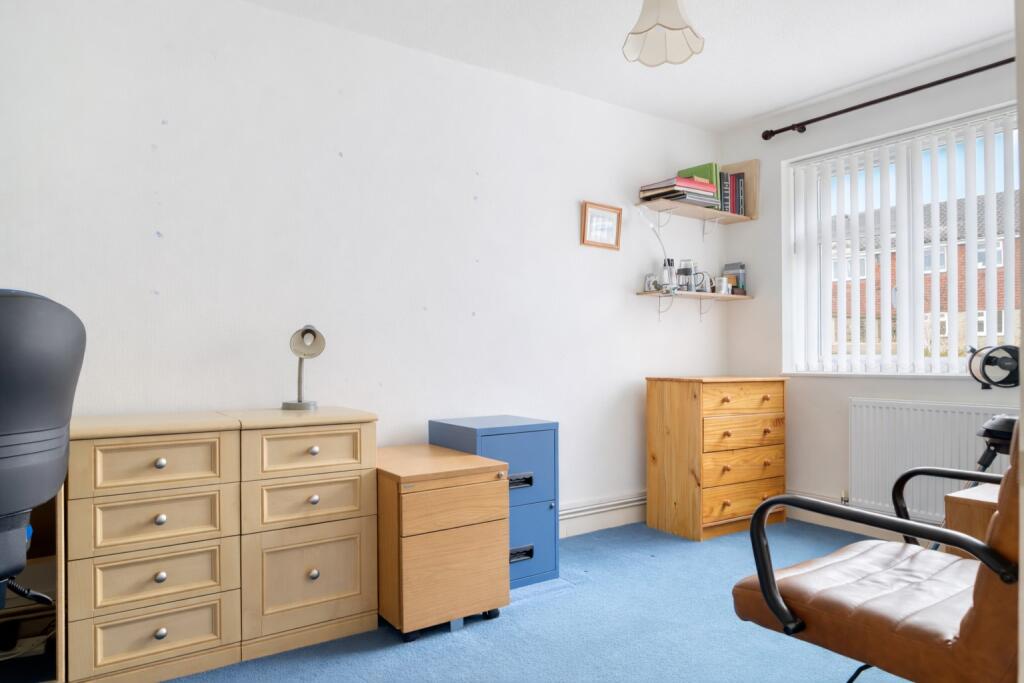 Ladycroft Way - More