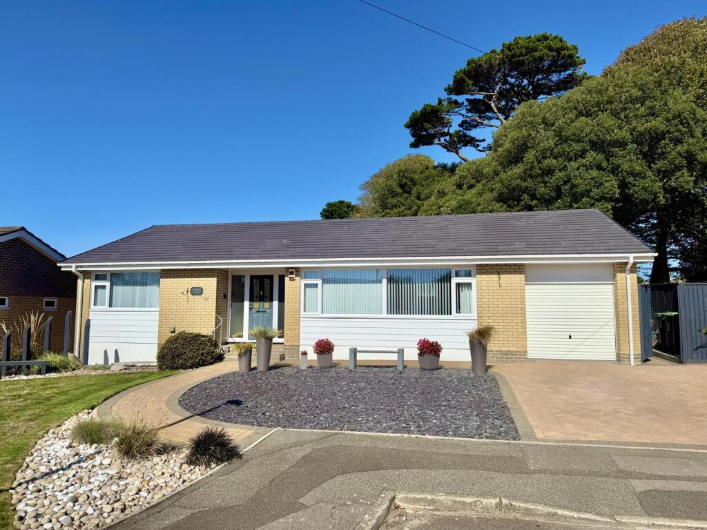 Balfour Close, Highcliffe On Sea