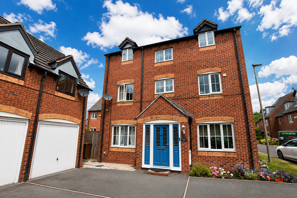 Main image of property: Belton Close, Golborne, Warrington, WA3 3WN