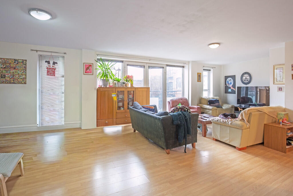 Apartment in Chester, City of Chester - More