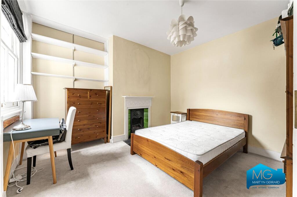 Apartment in London - View 5