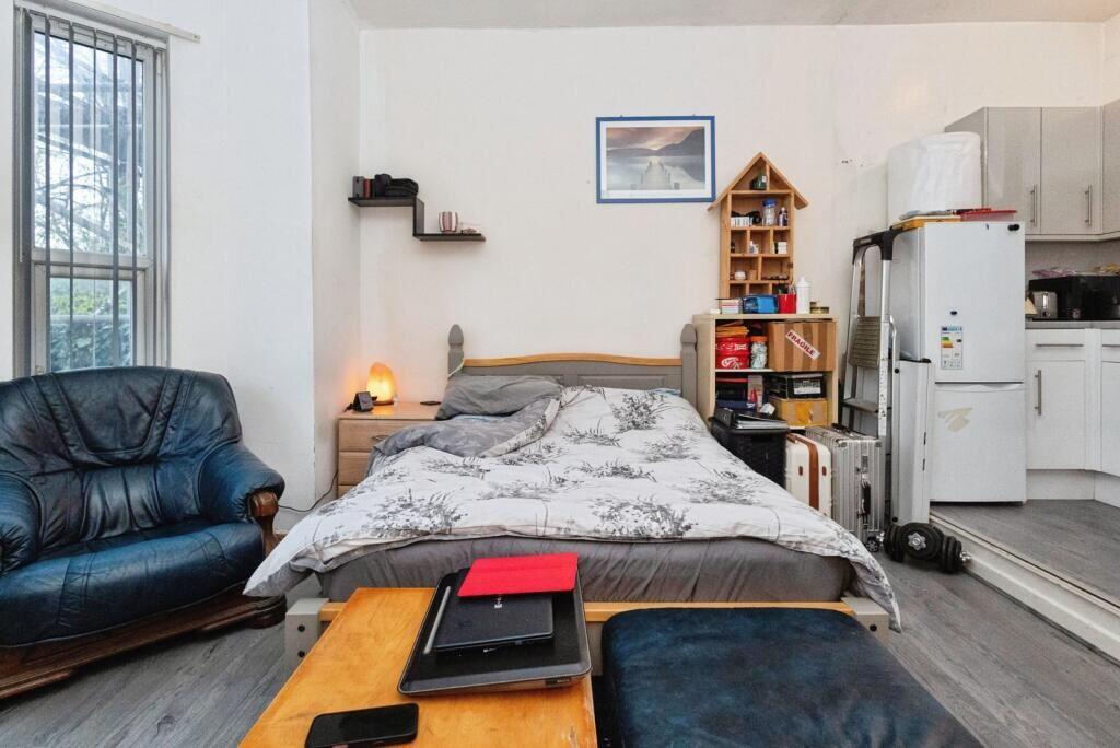 Apartment in Manchester, Greater Manchester - View 3