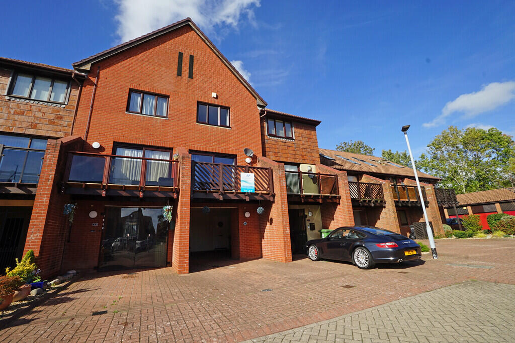 Main image of property: Cadgwith Place, Port Solent
