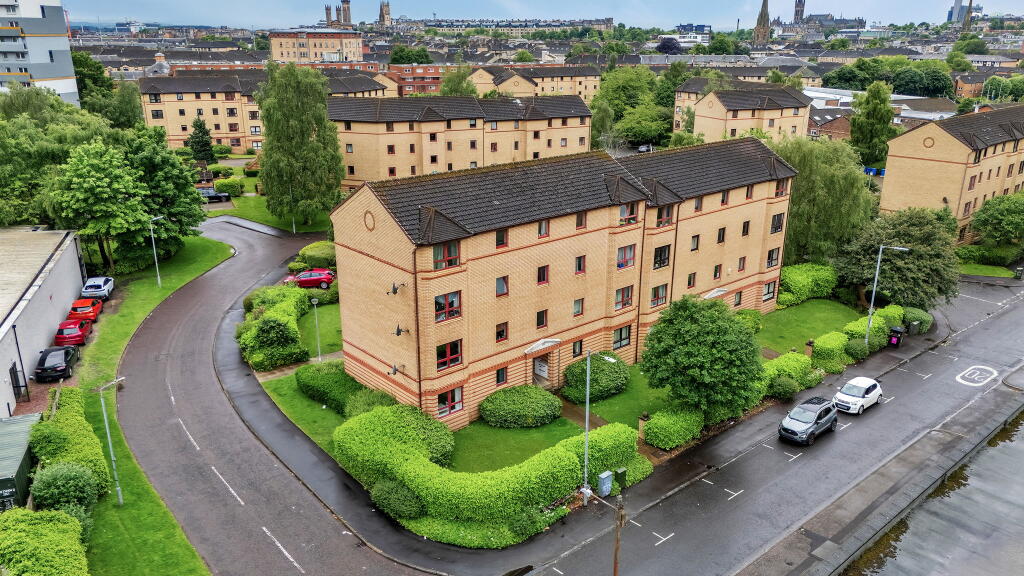 Main image of property: Flat A, Grovepark Street, Glasgow