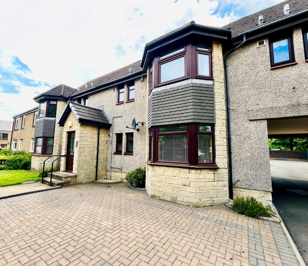 Main image of property: 4 Mathew Court, Grangemouth, Falkirk