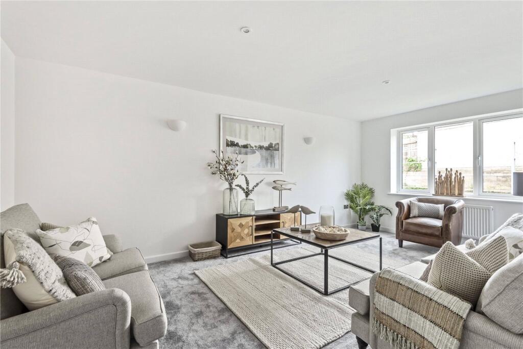 Roebuck Close, Bishopstoke, Eastleigh, Hampshire, SO50 1