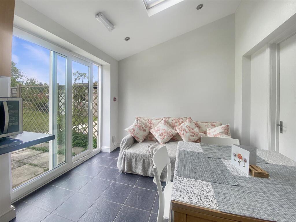 House in Cambridge, Romsey - View 2