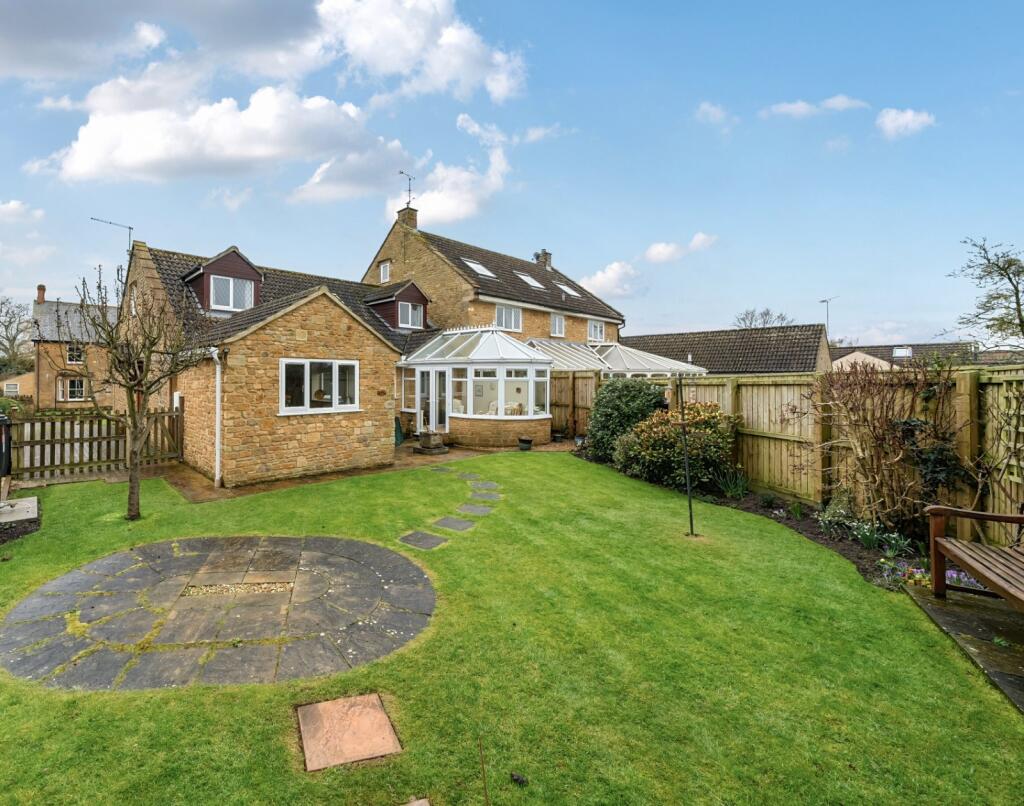 Main image of property: Coat, Martock, TA12