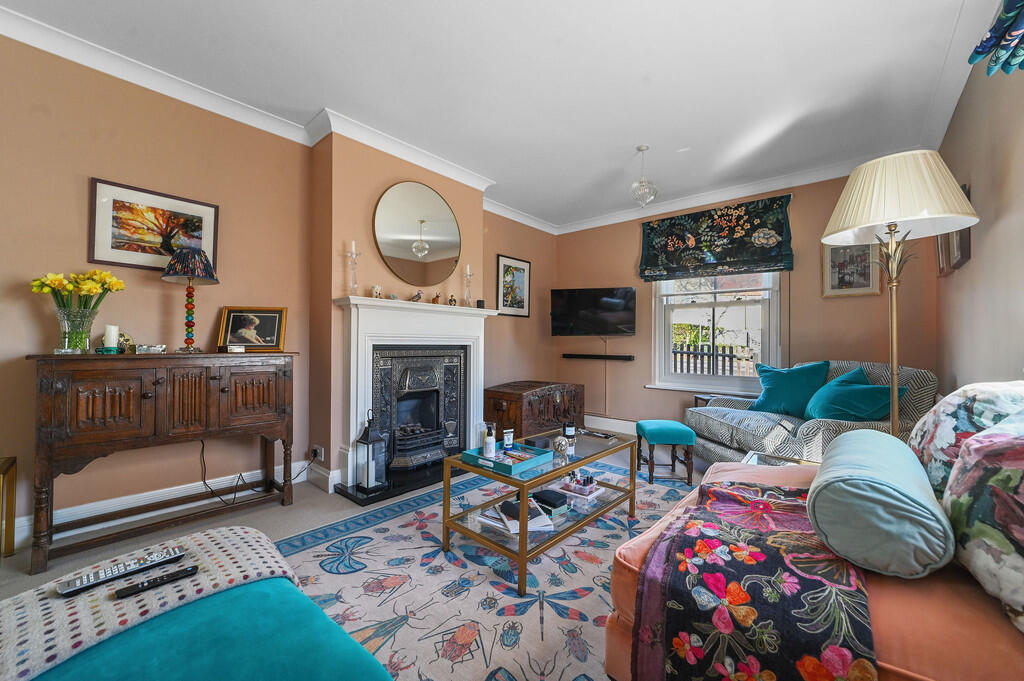House in Braintree, Bures Hamlet - View 2